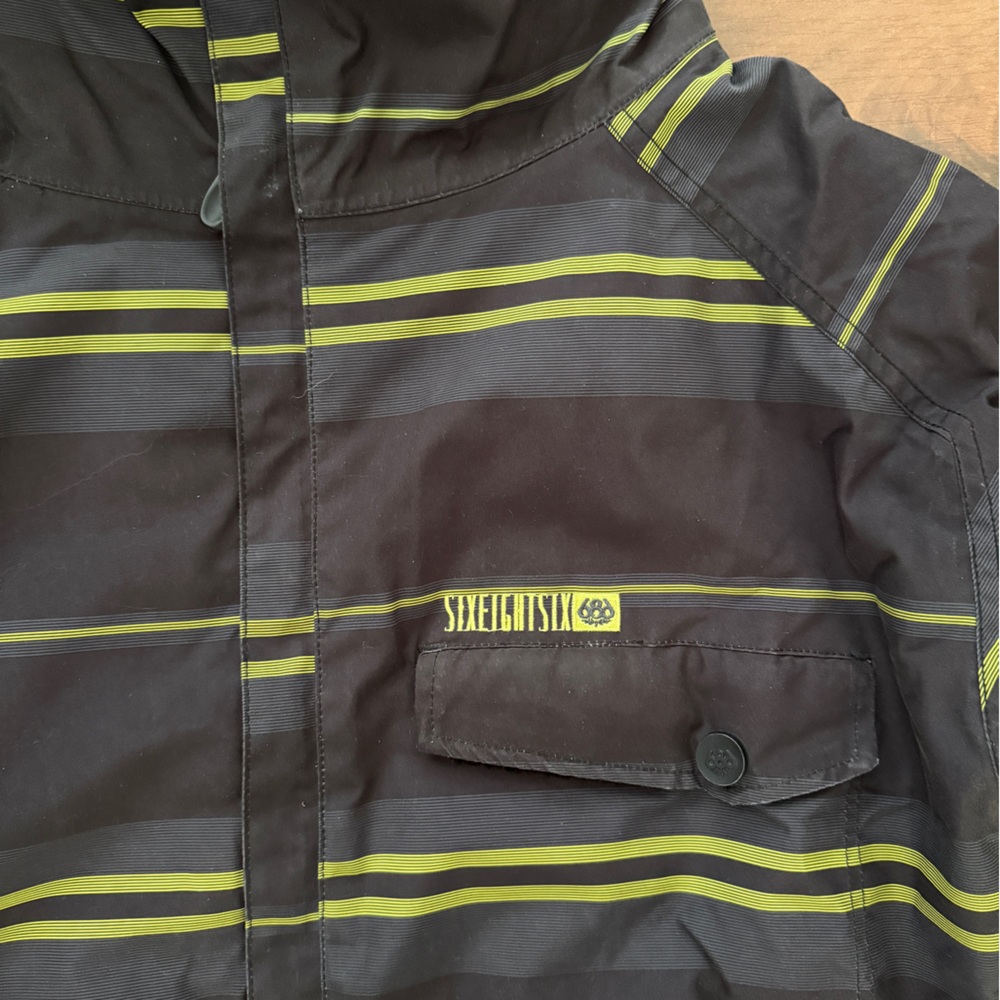 686 Snowboard Jacket - image 3